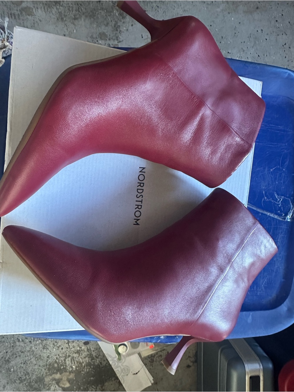 Accessories subcategory identification - Picture 3 of 14